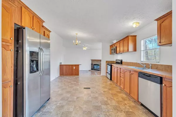 Rocky Mount, VA 24151,120 Dalewood LN