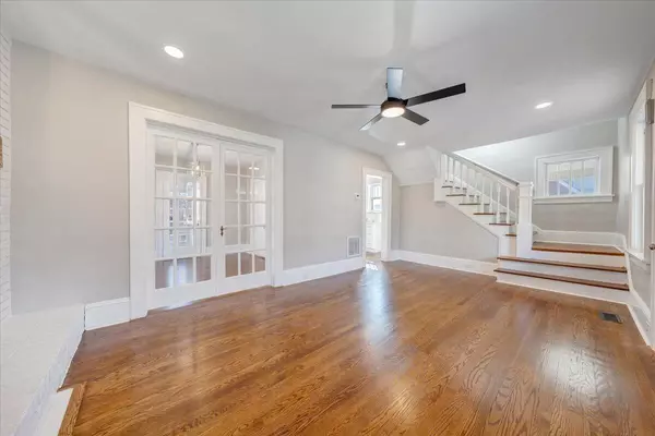 Roanoke, VA 24012,177 Huntington BLVD