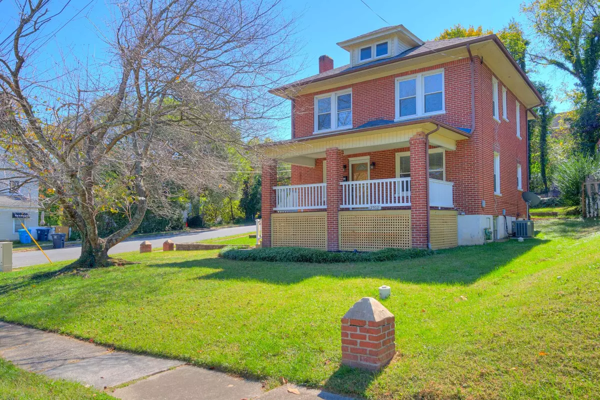 Roanoke, VA 24015,2502 Alberta AVE