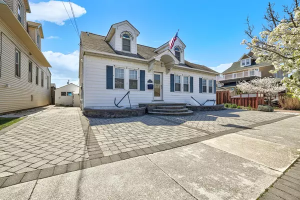210 E 3rd Avenue, North Wildwood, NJ 08260