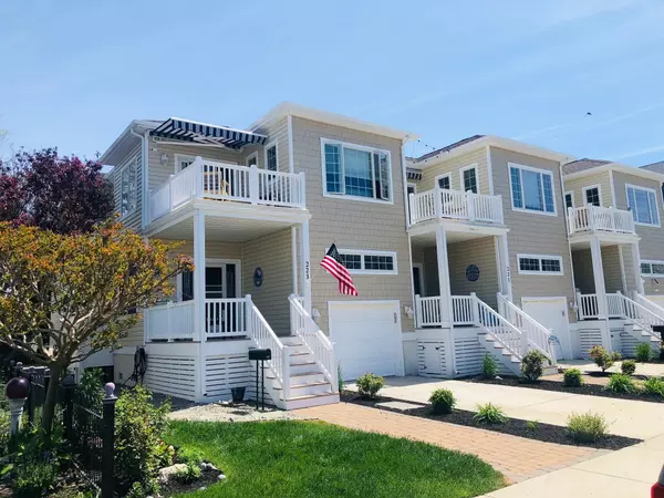 223 W Buttercup Road, Wildwood Crest, NJ 08260