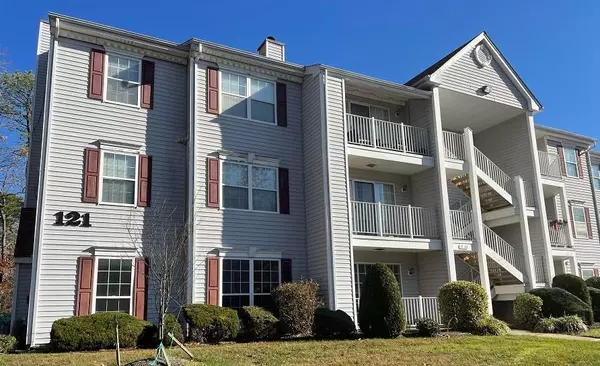 79 Apache Court, Galloway Township, NJ 08205