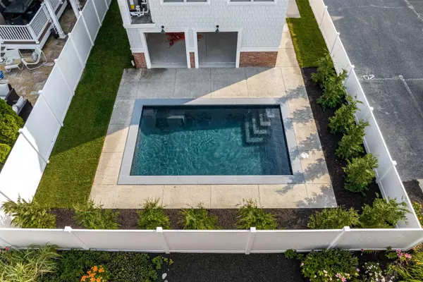 Avalon, NJ 08202,227 22nd Street