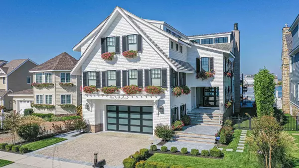 4318 Fifth Avenue, Avalon, NJ 08202