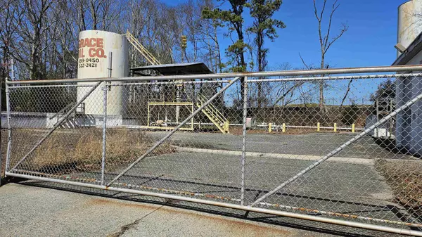 99 Mays Landing Road, Somers Point, NJ 08244