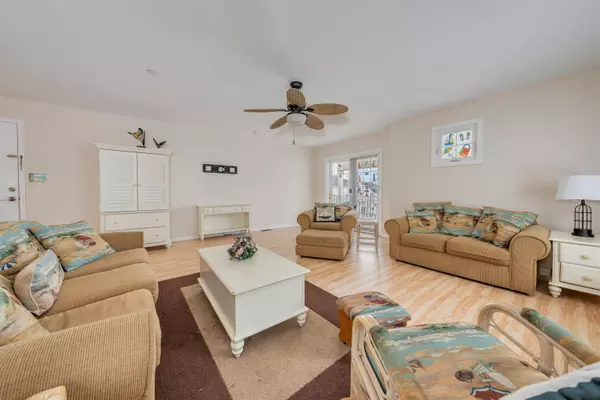 Wildwood, NJ 08260,227 E Leaming