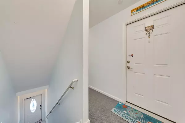 Wildwood, NJ 08260,227 E Leaming