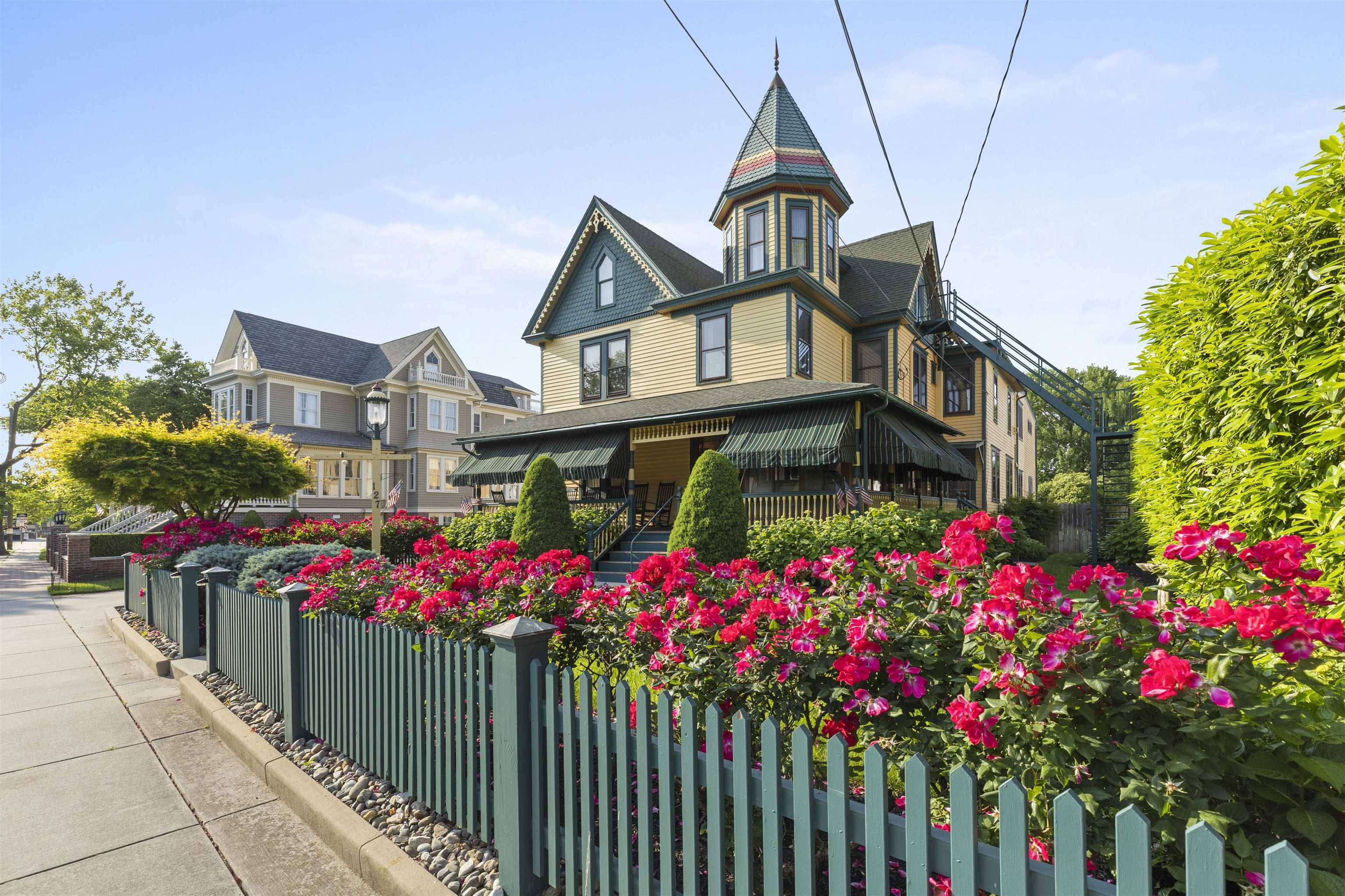 127 Myrtle Avenue, West Cape May, NJ 08204