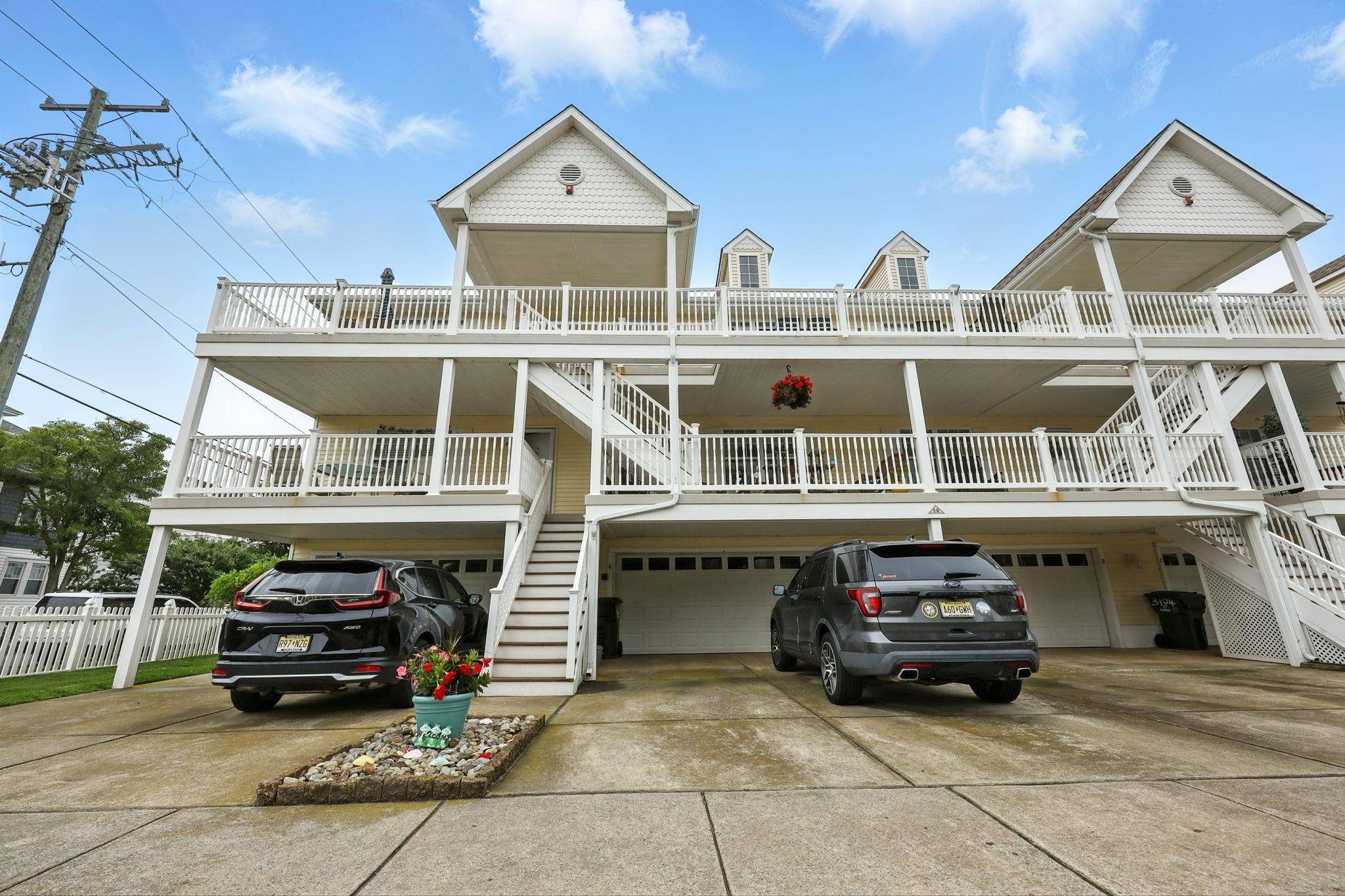 3102 Ocean Ave, Wildwood, NJ 08260