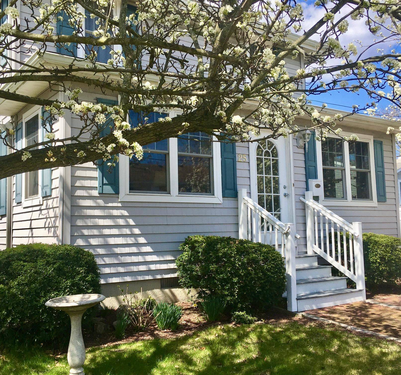 25 Shore Road, Somers Point, NJ 08244