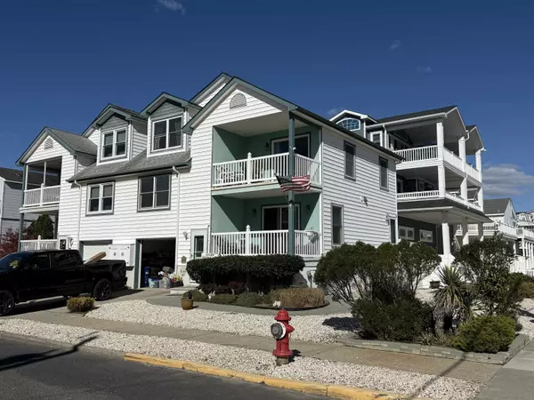 7212 Landis Avenue #East, Sea Isle City, NJ 08243
