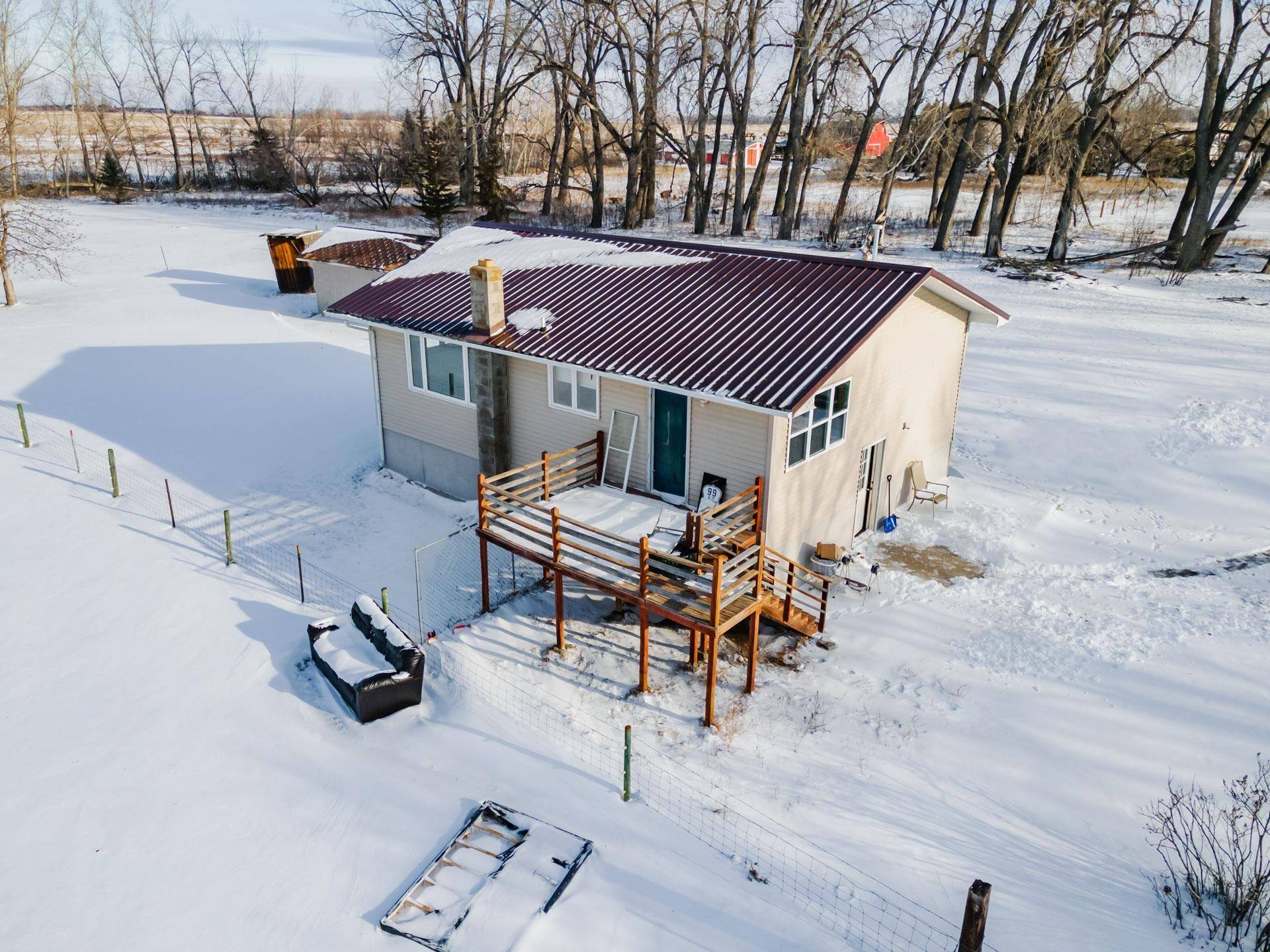 2125 90th St NW, Maxbass, ND 58760