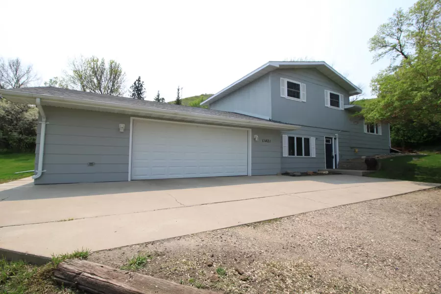 11401 Hwy 2 & 52 W, Burlington, ND 58722