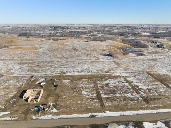 3725 Grayson Dr #Lot 21 Block 4, Burlington, ND 58722