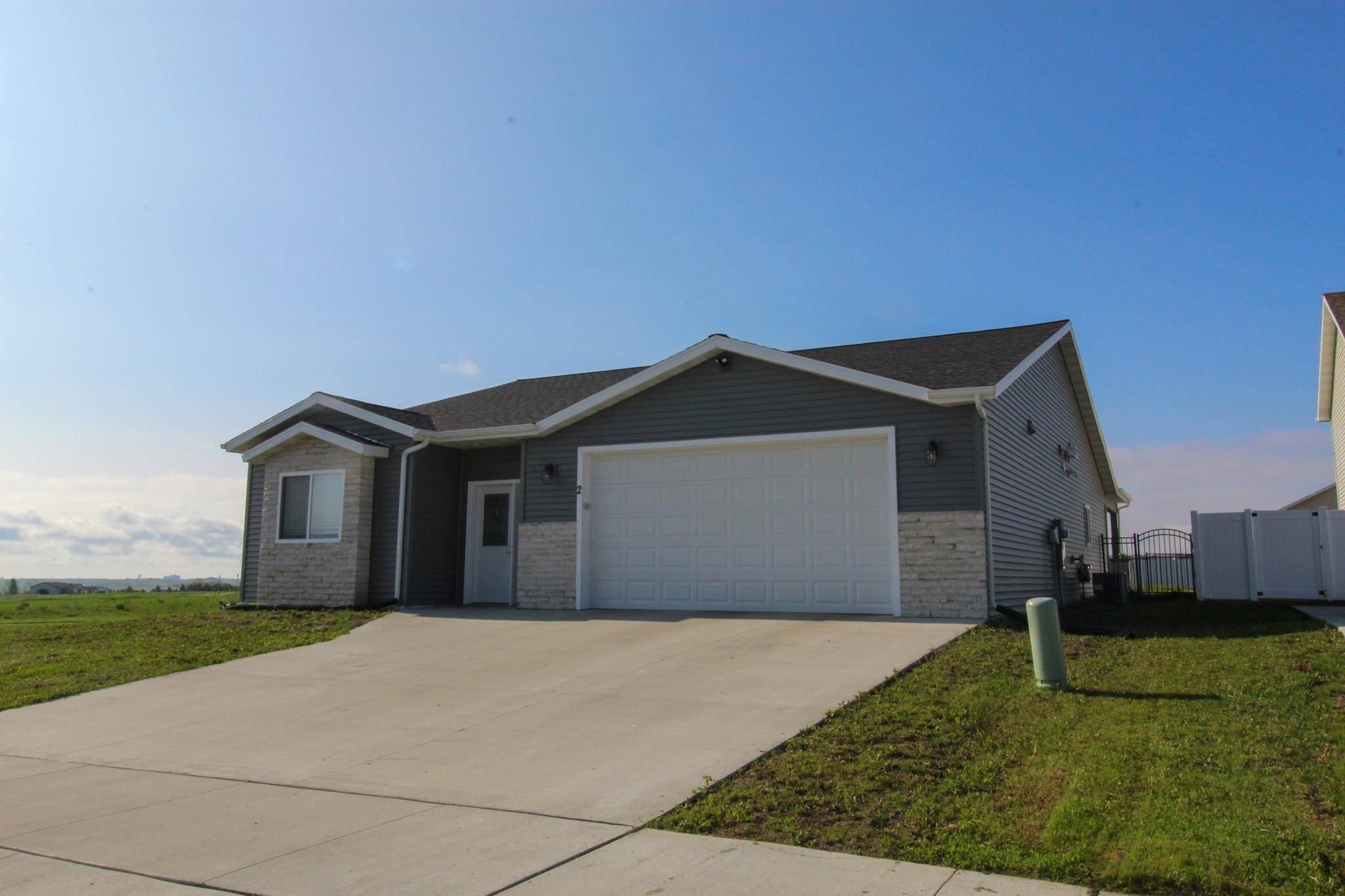2 Mulberry Loop NE, Minot, ND 58703