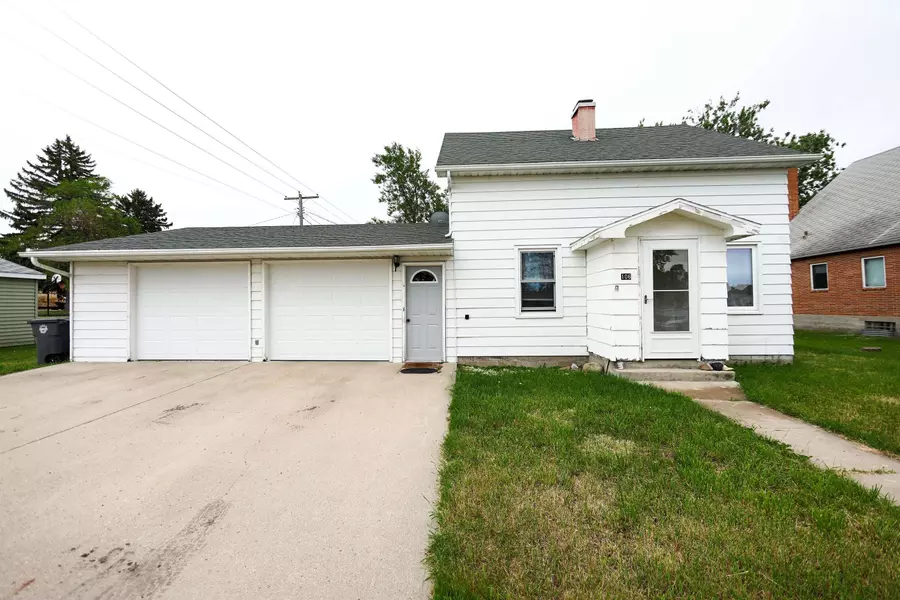 106 3rd Street SW, Granville, ND 58741