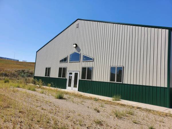 1830 27TH ST - BLDG A SE, Minot, ND 58701