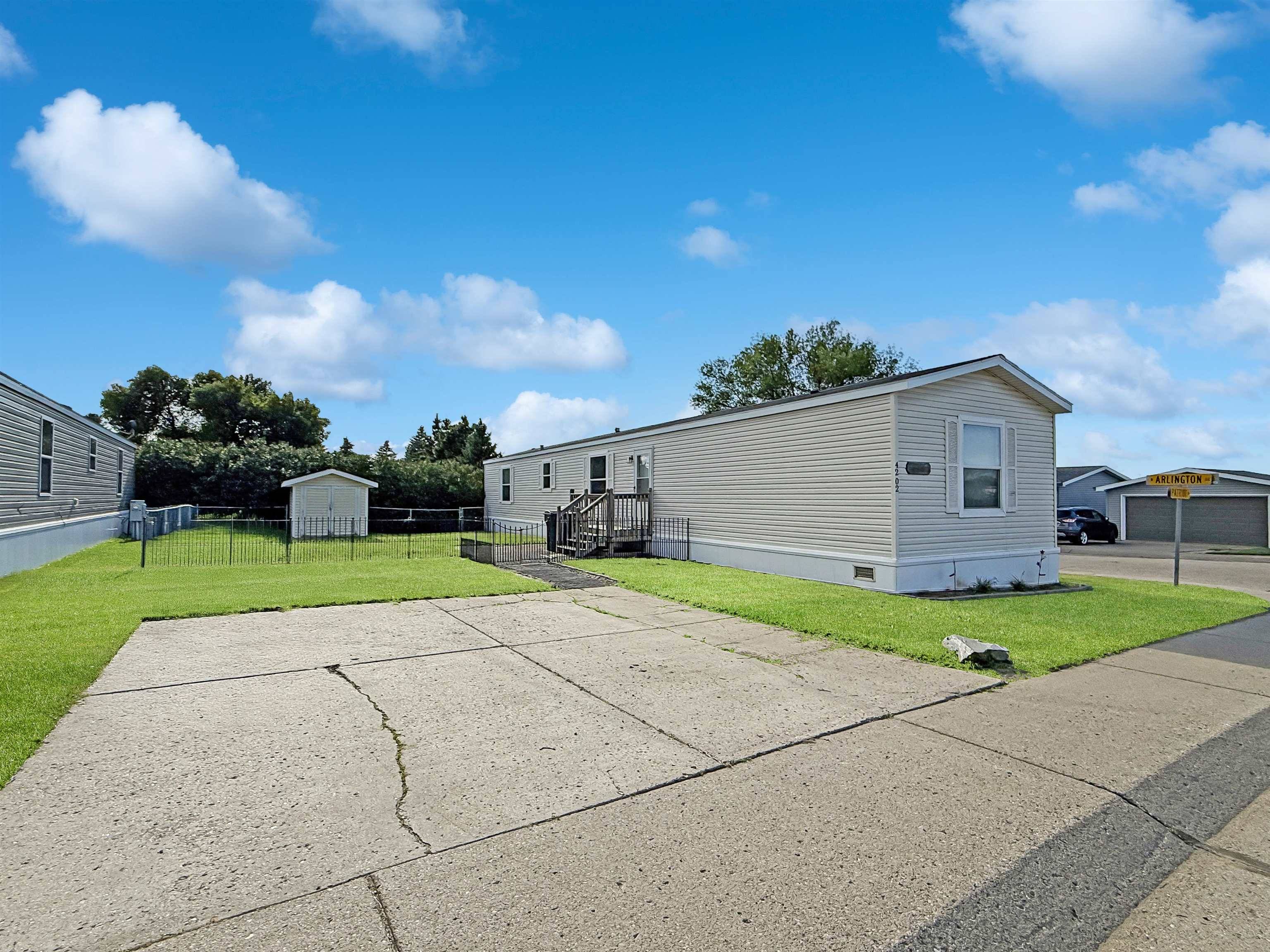 4202 Patriot Drive, Bismarck, ND 58503