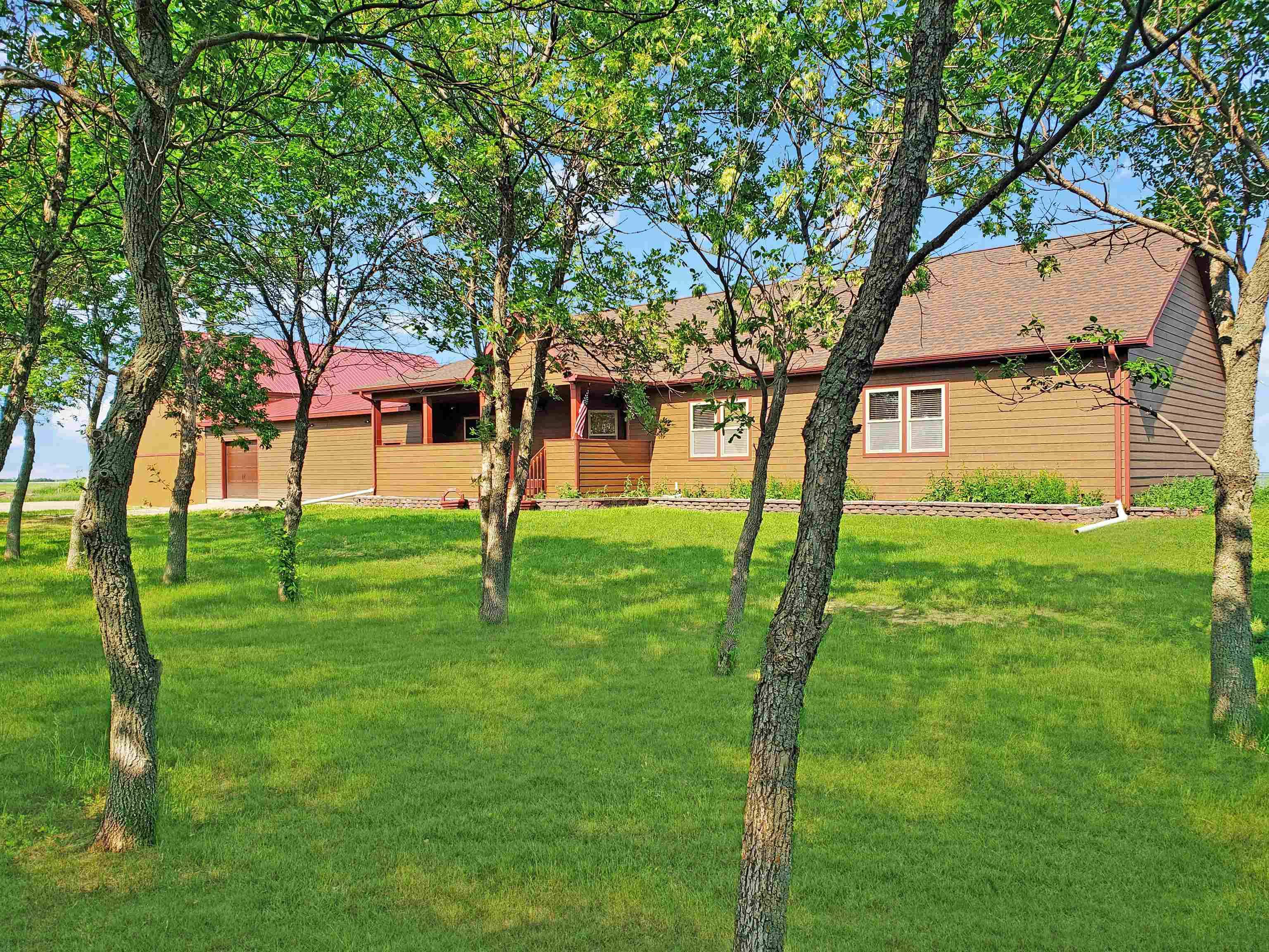 1170 170th St NW, Des Lacs, ND 58733