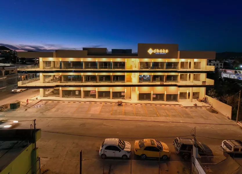 LOCAL 19, Cabo San Lucas, BCS