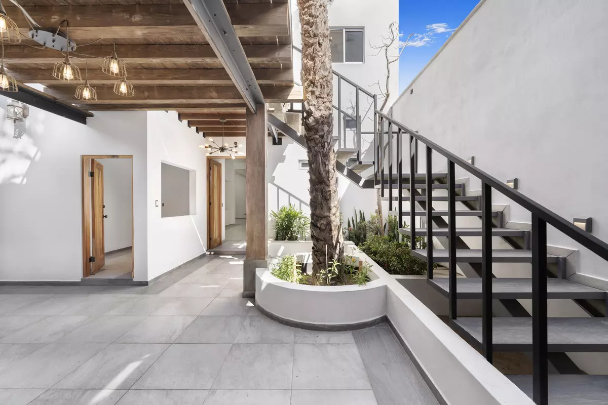 Pacific, BCS,Down  Town