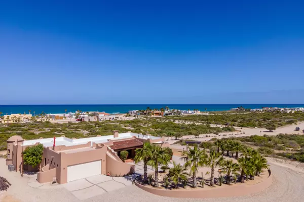 D8 Ave Sierra Vista #Casa del Cielo, East Cape, BCS