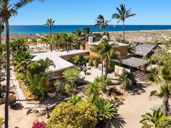 Pacific, BCS,Beach Road  #La Cachora Beach House