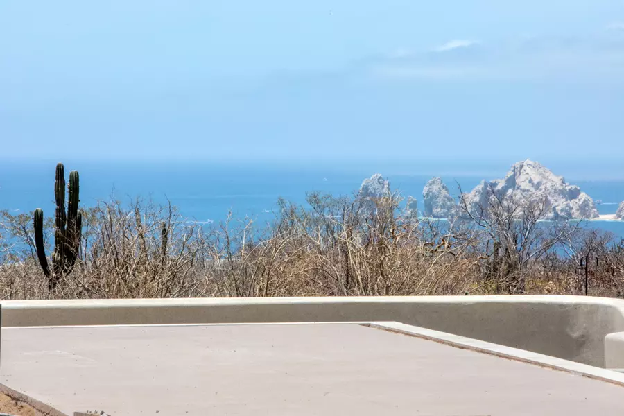 Garden Unit with Splash Pool #7-102, Cabo Corridor, BCS