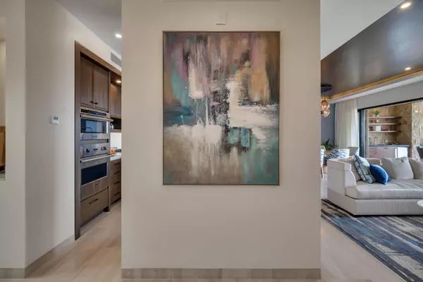 Pacific, BCS,3 bed, 3.5 ba Fully Furnished #1201