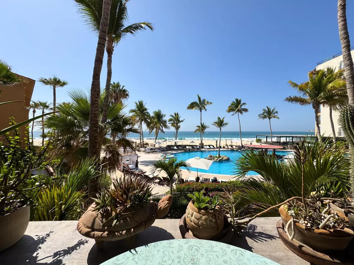 San Jose Del Cabo, BCS,KM 29.5 PASEO LA JOLLA TOWER C #C-206