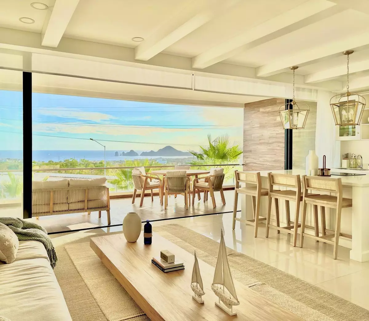 Cabo Corridor, BCS,Camino al Tezal #204