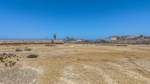 Beach Lot 11, Pacific, BCS