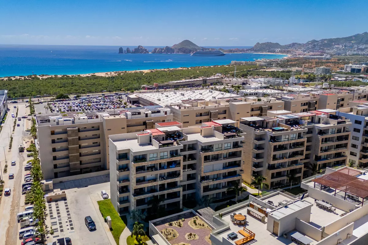 Cabo Corridor, BCS,#8403B