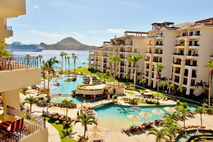 Fraction 3, Cabo San Lucas, BCS