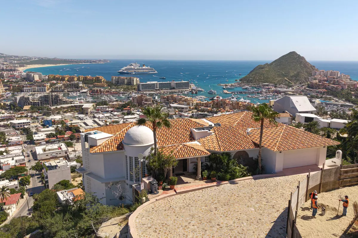 Cabo San Lucas, BCS,42 Camino Bonito Oriente Pedregal #Villa Leonetti