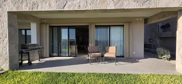 Cabo Corridor, BCS,Moreli #C107