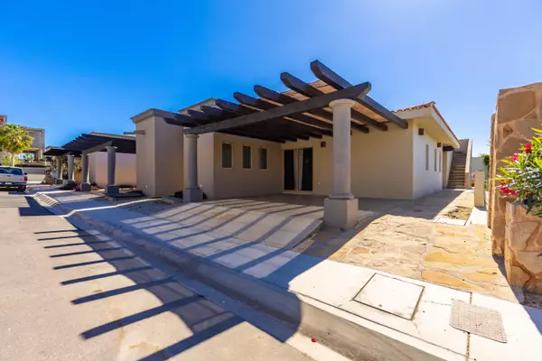 Single Level Corner Home 50 #With Rooftop Ocean & City View, Cabo Corridor, BCS