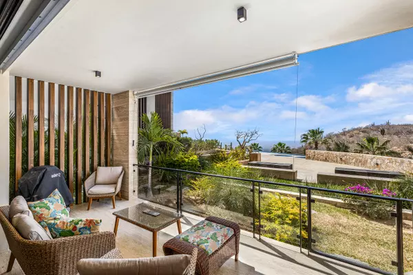 Cabo San Lucas, BCS,Via Lerry #102A