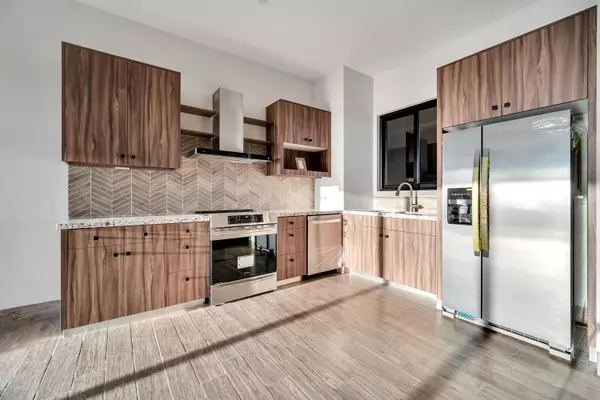 Pacific, BCS,2 bed, 2 ba #1404