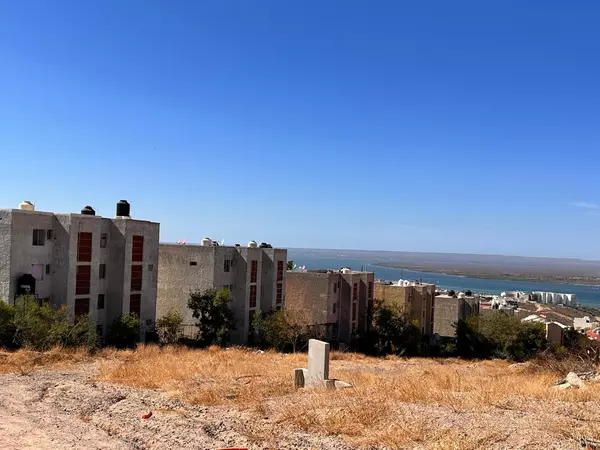 La Paz, BCS,004 Vialidad Publica Paseos del Cortez