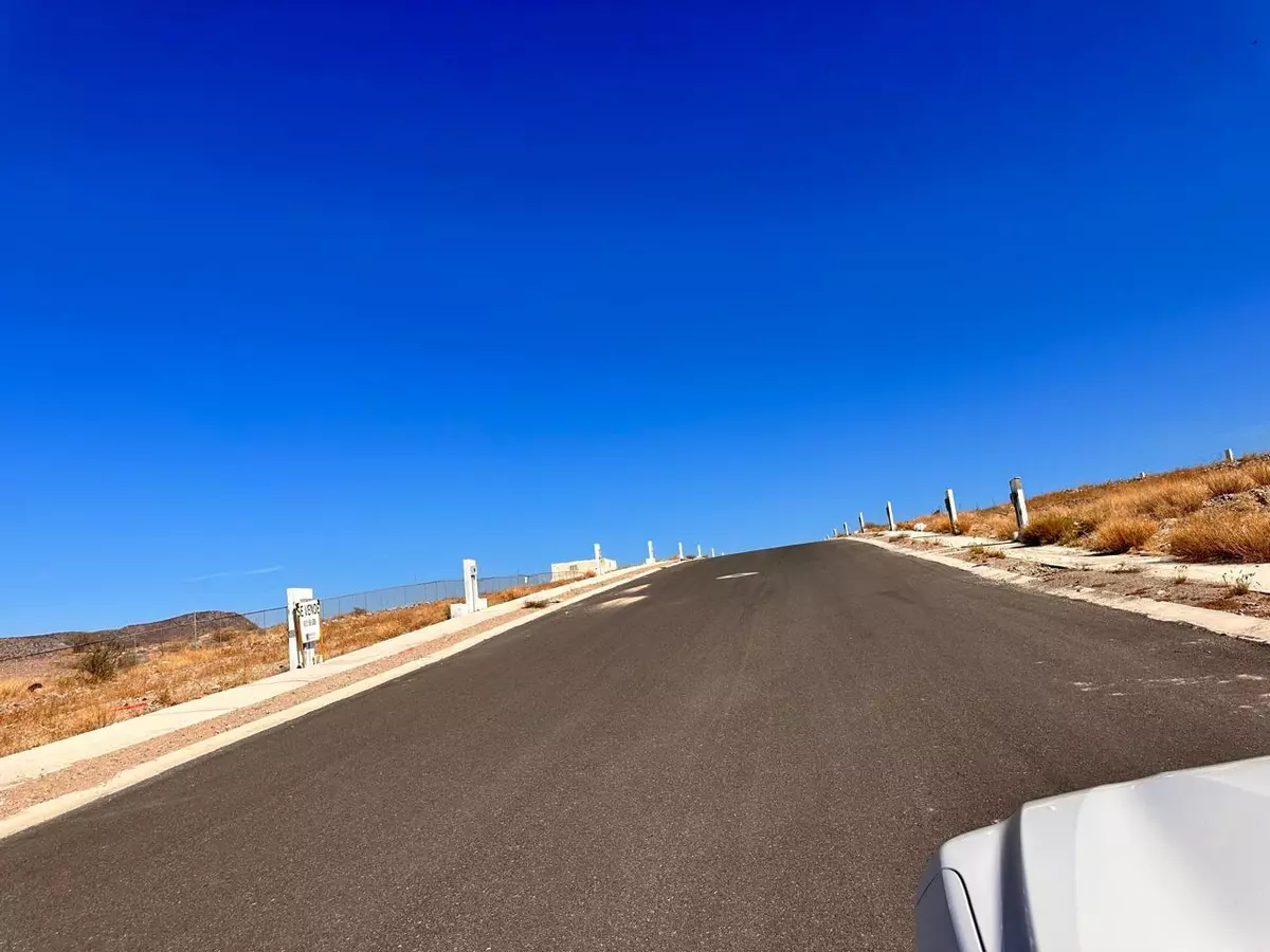 La Paz, BCS,004 Vialidad Publica Paseos del Cortez