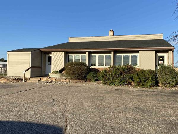 1305 WILDWOOD DRIVE, Stevens Point, WI 54482