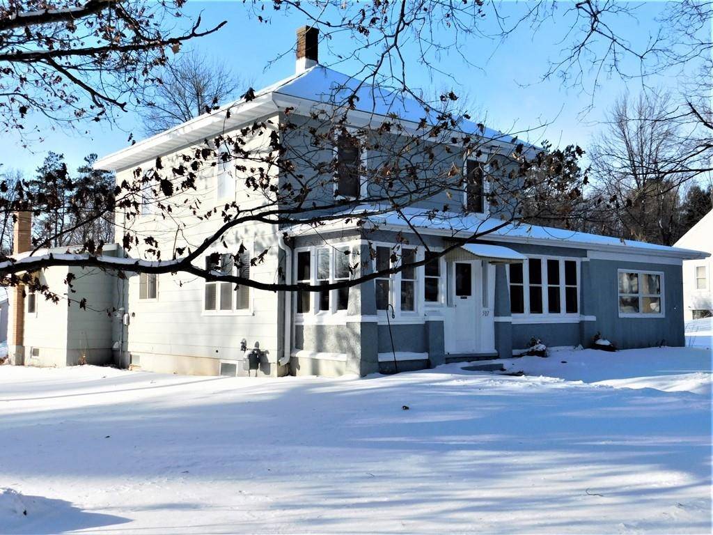 507 N 4TH AVENUE, Edgar, WI 54426