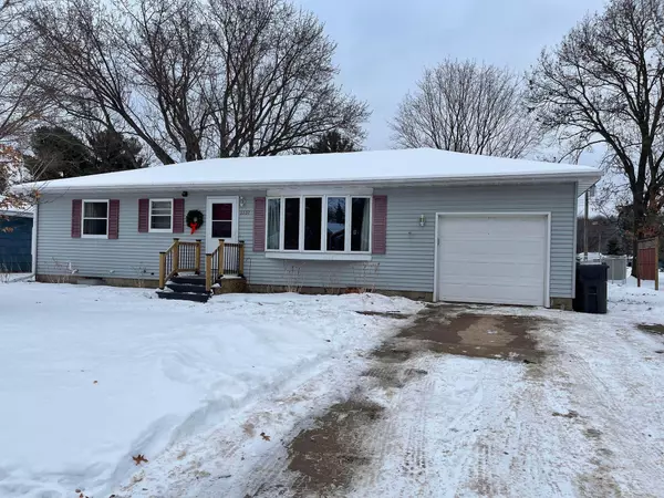 3337 MIDWAY STREET, Eau Claire, WI 54703