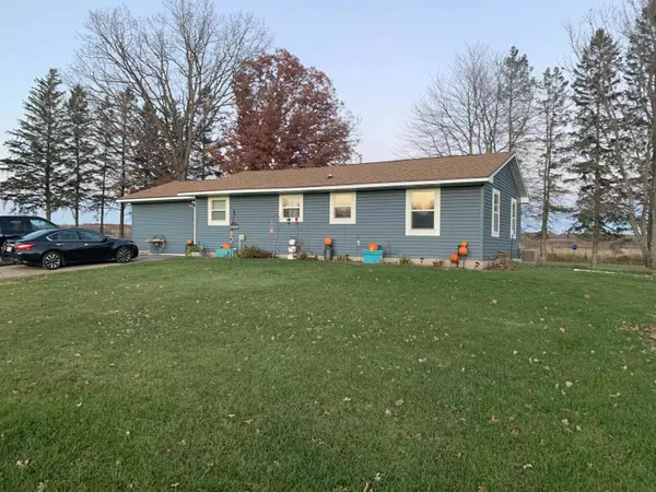 8472 COUNTY ROAD T, Arpin, WI 54410