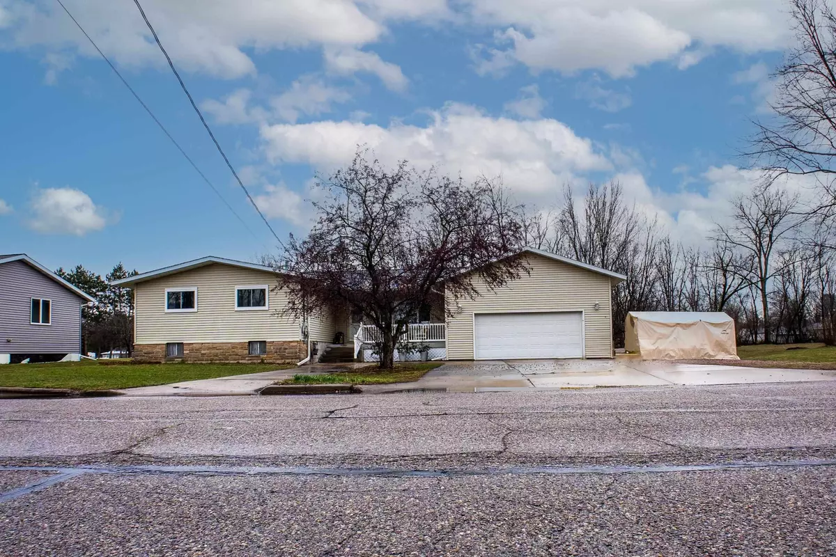 Nekoosa, WI 54457,145 ELMWOOD LANE