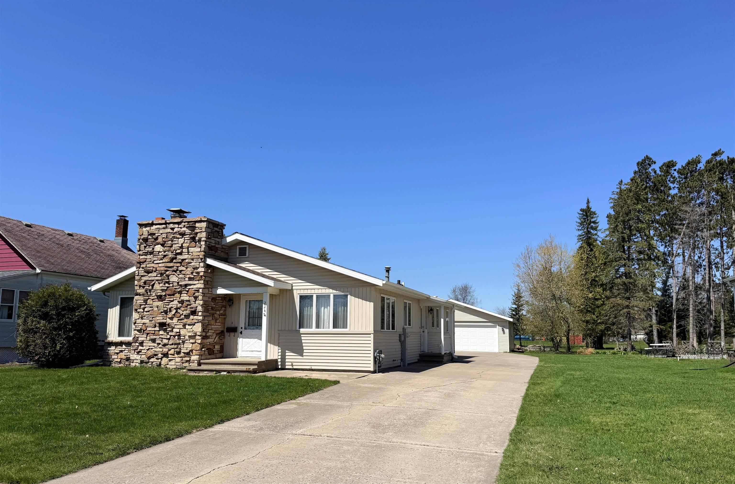 224 E 5TH AVENUE, Antigo, WI 54409