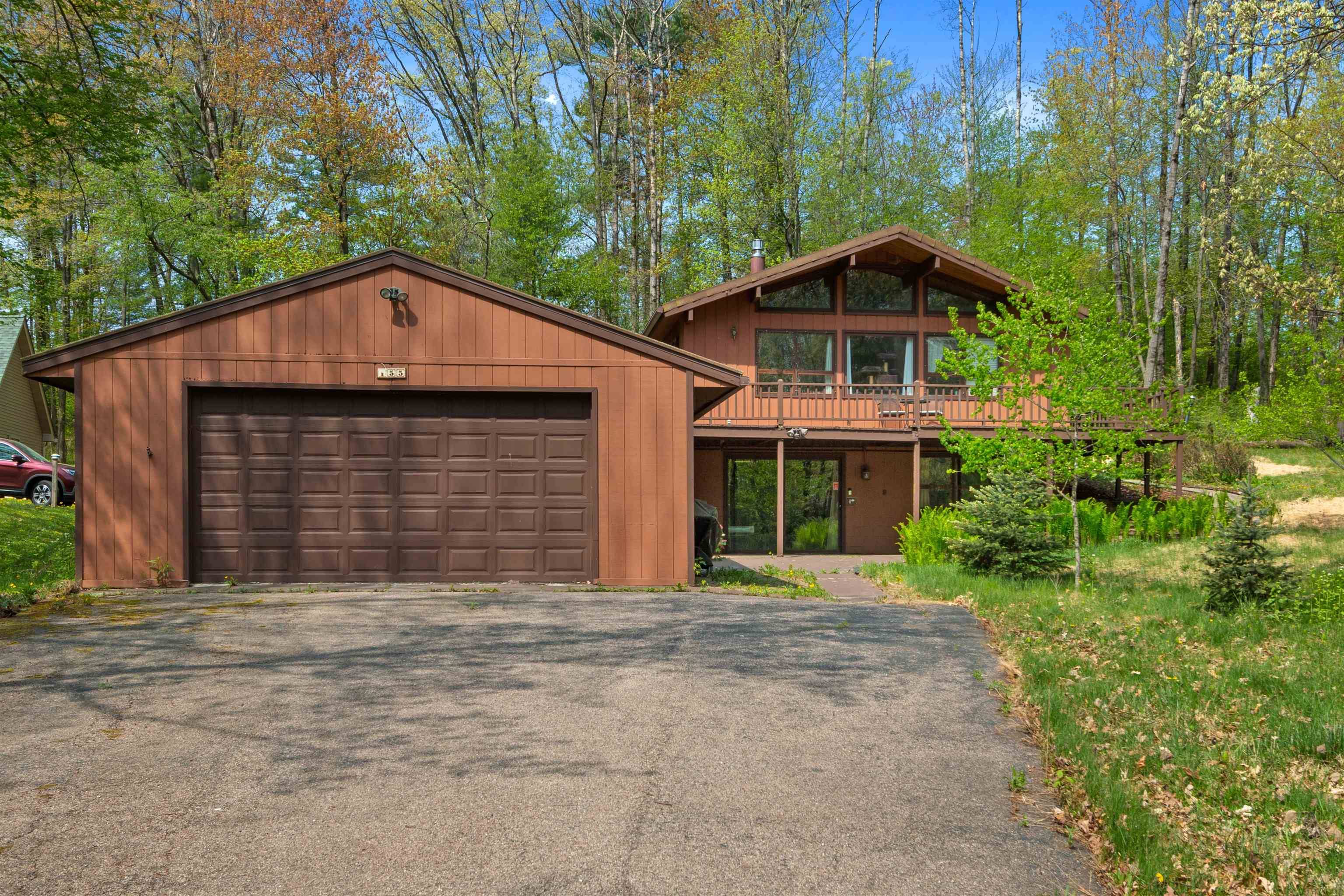 155 LAKE SHORE DRIVE,  Iola,  WI 54945