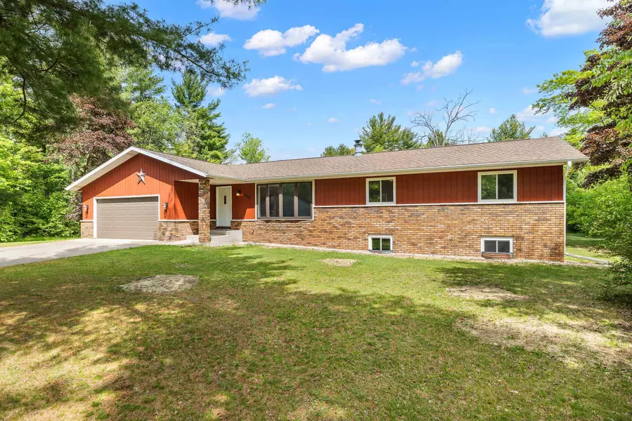 1940 EASLAN DRIVE, Plover, WI 54467