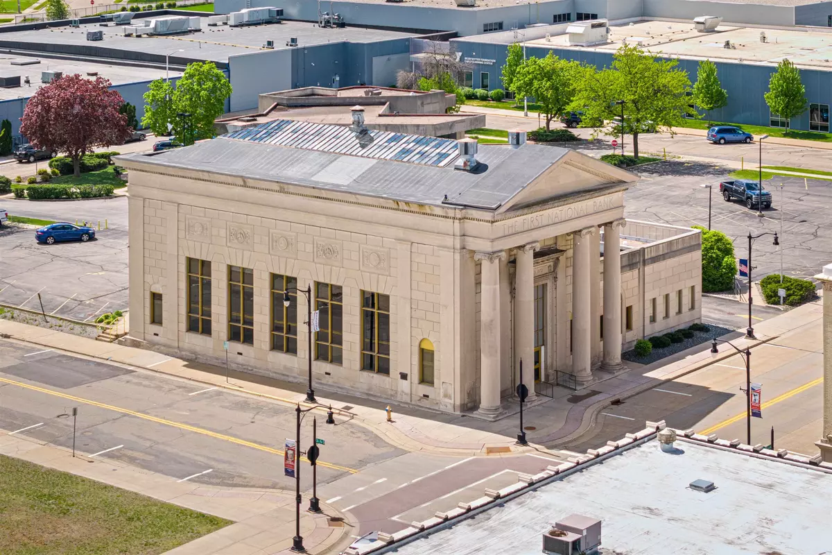 Wisconsin Rapids, WI 54494,311-361 W GRAND AVENUE